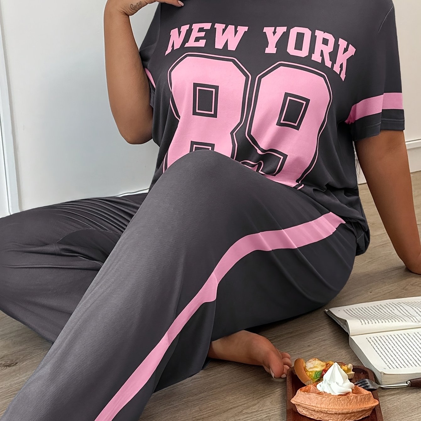 Image of Plus-size Women's Fashionable Casual Loungewear Pajama Set, Polyester Blend Comfortable And Soft, Slogan And Number Pattern Printed Short-sleeve Top & Long Pants, 2pcs Plus-size Casual Set