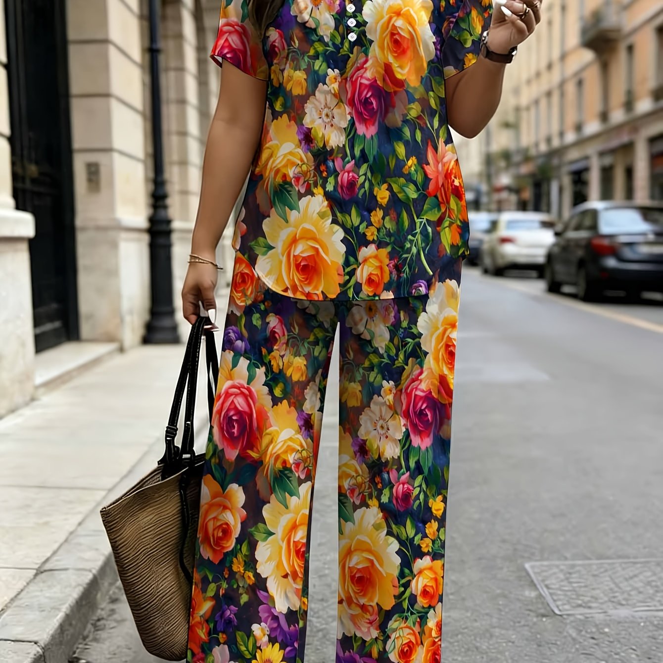 TEMU Women's Fashion Two-piece Set, Printed Oil Painting Texture Large Rose Print V-neck Top And Fake Button Short Sleeves With Wide-leg Pants,