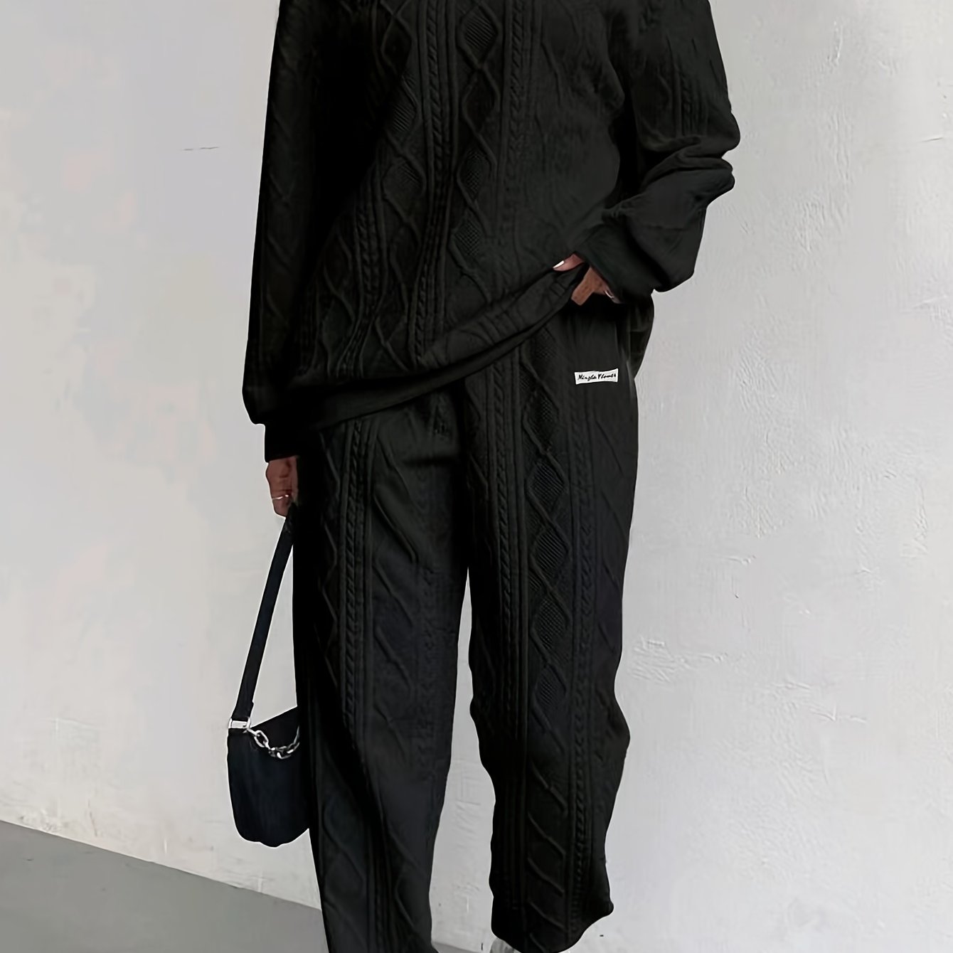 Image of New Women's Textured Fabric Long Sleeve Sweatshirt And Long Pants Set, Fashion Casual All-match