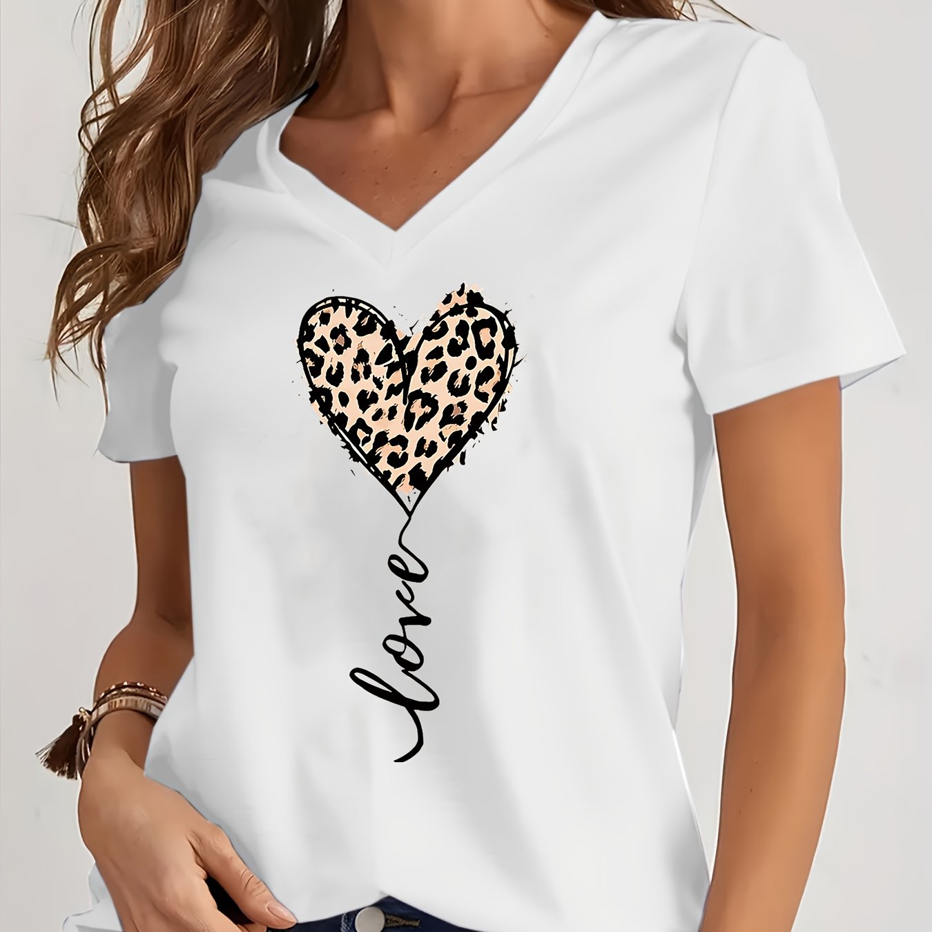 Image of Leopard Print Heart Pattern Short-sleeve T-shirt, Women's V-neck Tee For Spring And Summer, Basic Casual Top For Ladies, Women's Clothing