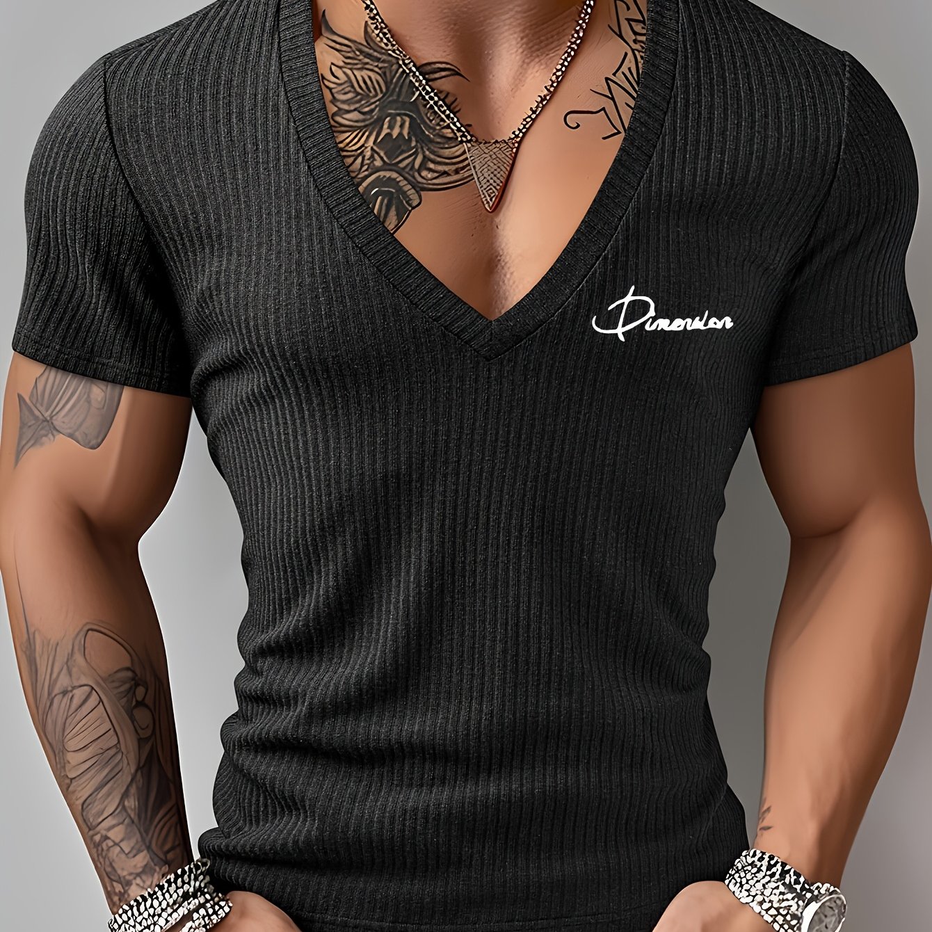 TEMU Haut d'été noir moulant à col en V et imprimé pour homme : Un t-shirt Henley polyvalent et intemporel à manches courtes pour un