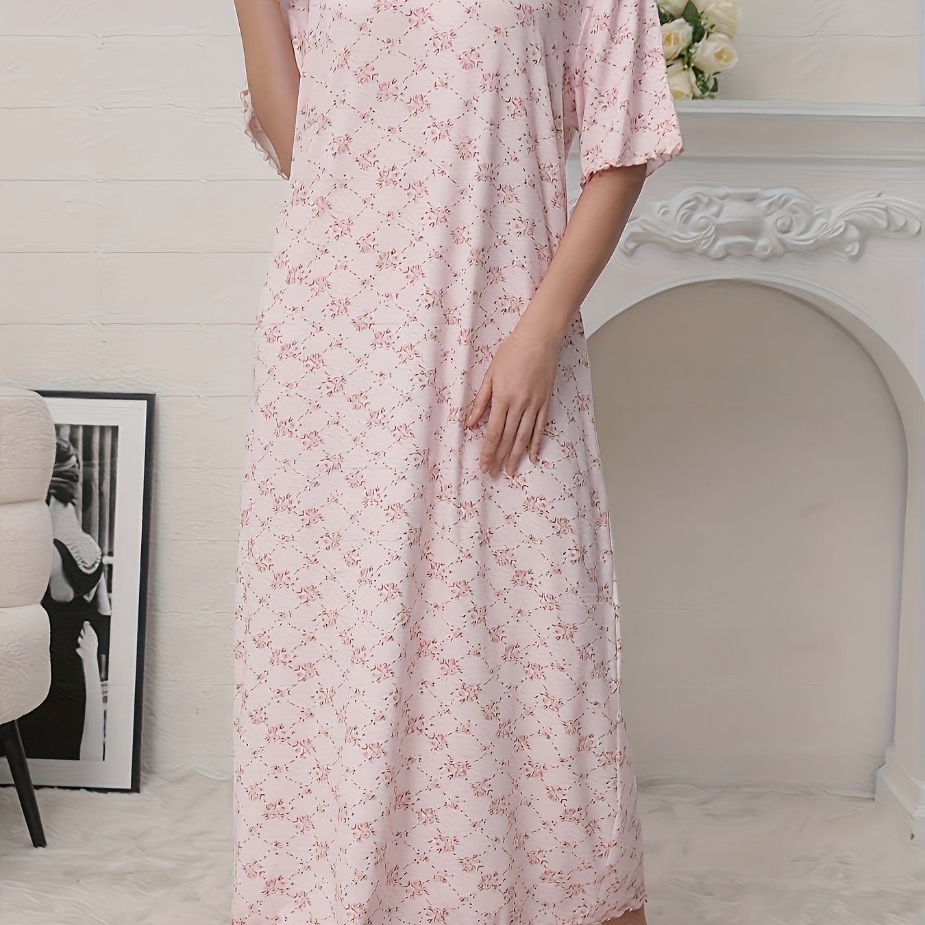 E-shop Sommerliches Nachthemd mit floralem Muster und Spitze, Küchenkleid, bequeme, weiche Nachtwäsche für Zuhause