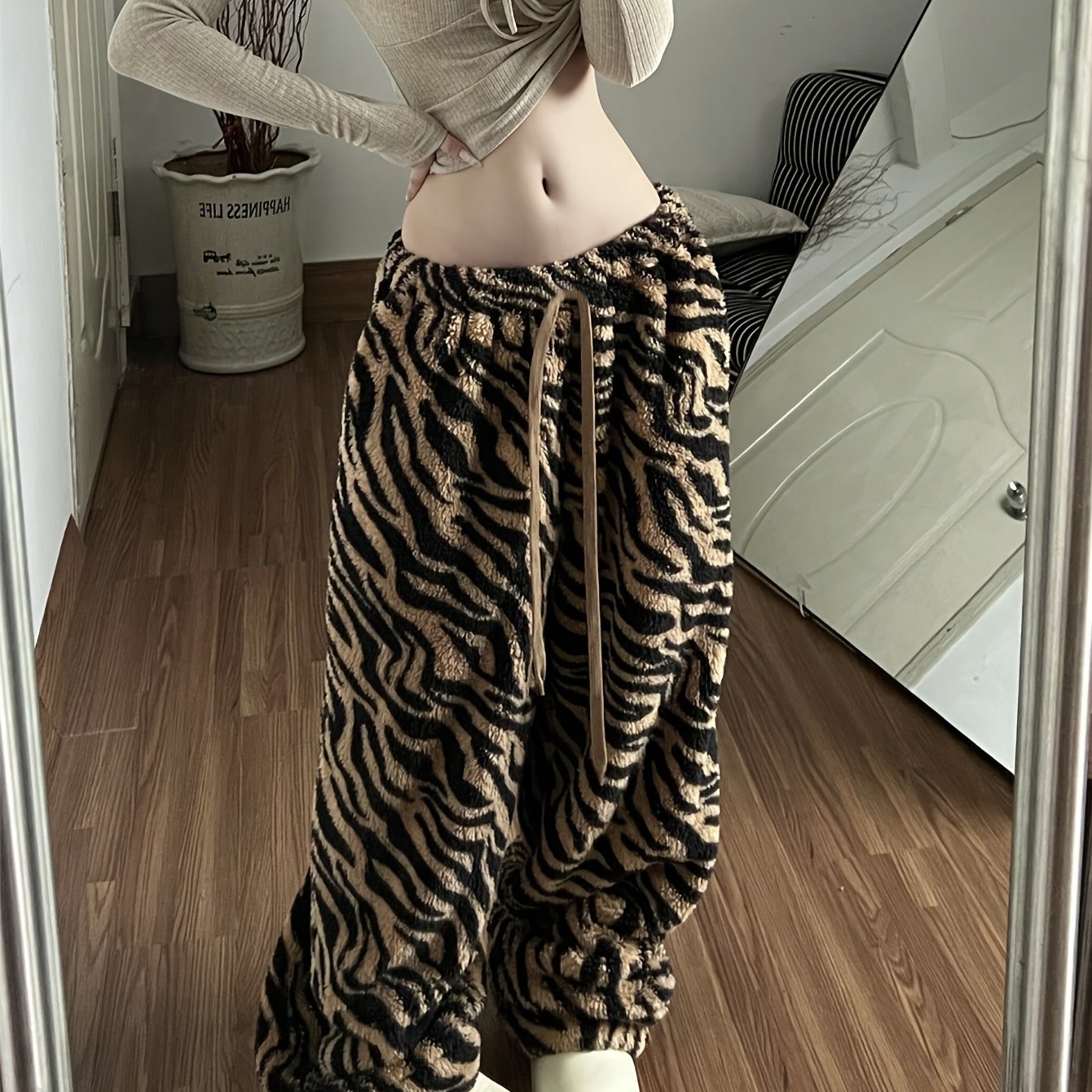 TEMU Retro Tiger Print Plush Wide-leg Pants For Women, Winter Thick Warm Lamb Trousers With Elastic Waist And Fake Drawstring, Flowing Floor-length