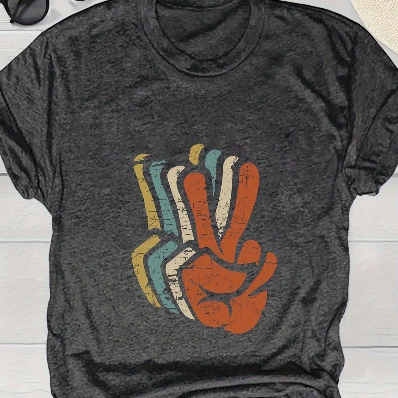 TEMU Men's Retro 60s/70s Peace Sign T-shirt - Vintage Multicolor Striped Design (beige/yellow/green/blue/pink) - Soft Breathable Cotton Relaxed Fit