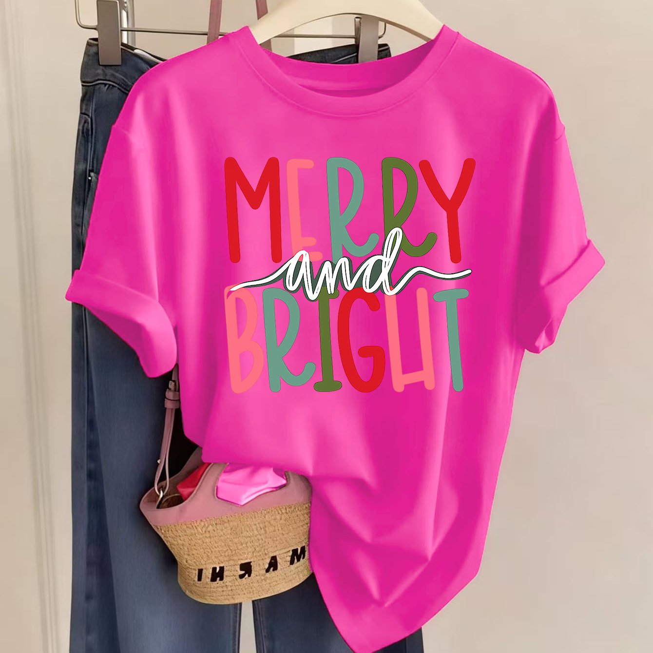 TEMU 1pc Women's Christmas T-shirt - Short Sleeve Crew Neck Casual Top With Festive Print, Suitable For Holiday Parties, Xmas Gifts & Casual Attire,
