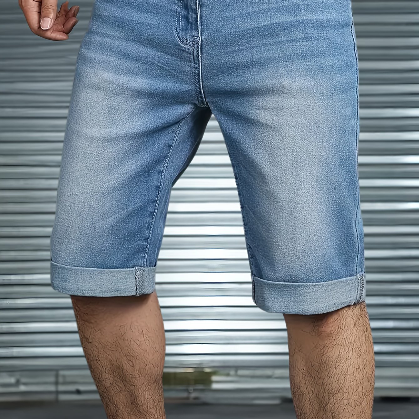Fashionable Men's Denim Shorts