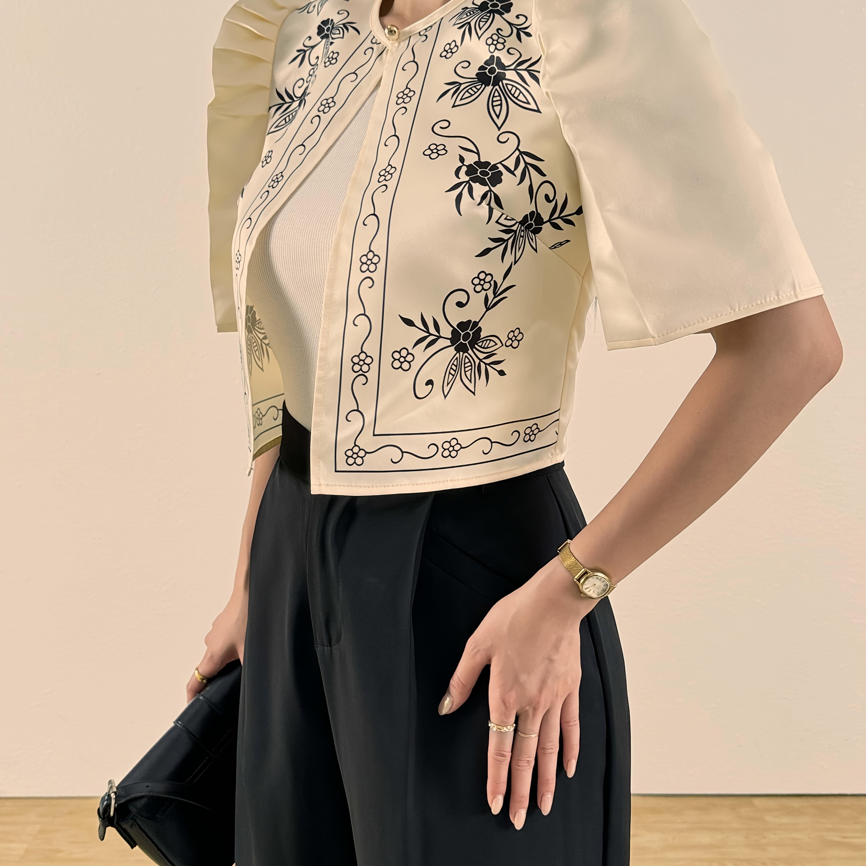 TEMU Elegant Business Floral Print Short-sleeve Shirt For Women - Lightweight 100% Polyester, Semi-sheer Round Neck, Machine Washable Summer Office &