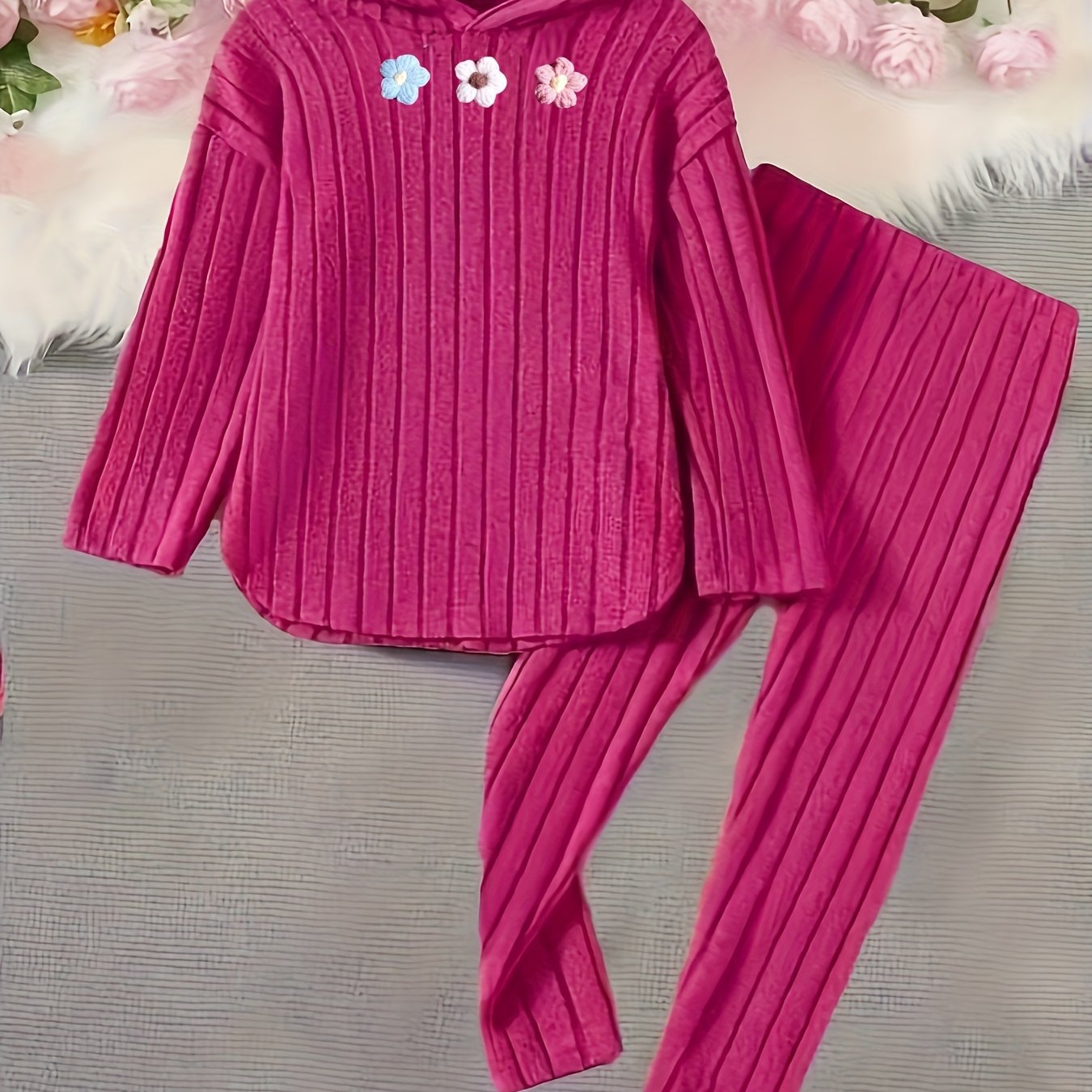 2pcs Girls' Ribbed Solid Color Set, Fashionable Flower Top For Little Girls, Elastic Comfortable Pants, Perfect For Outdoor