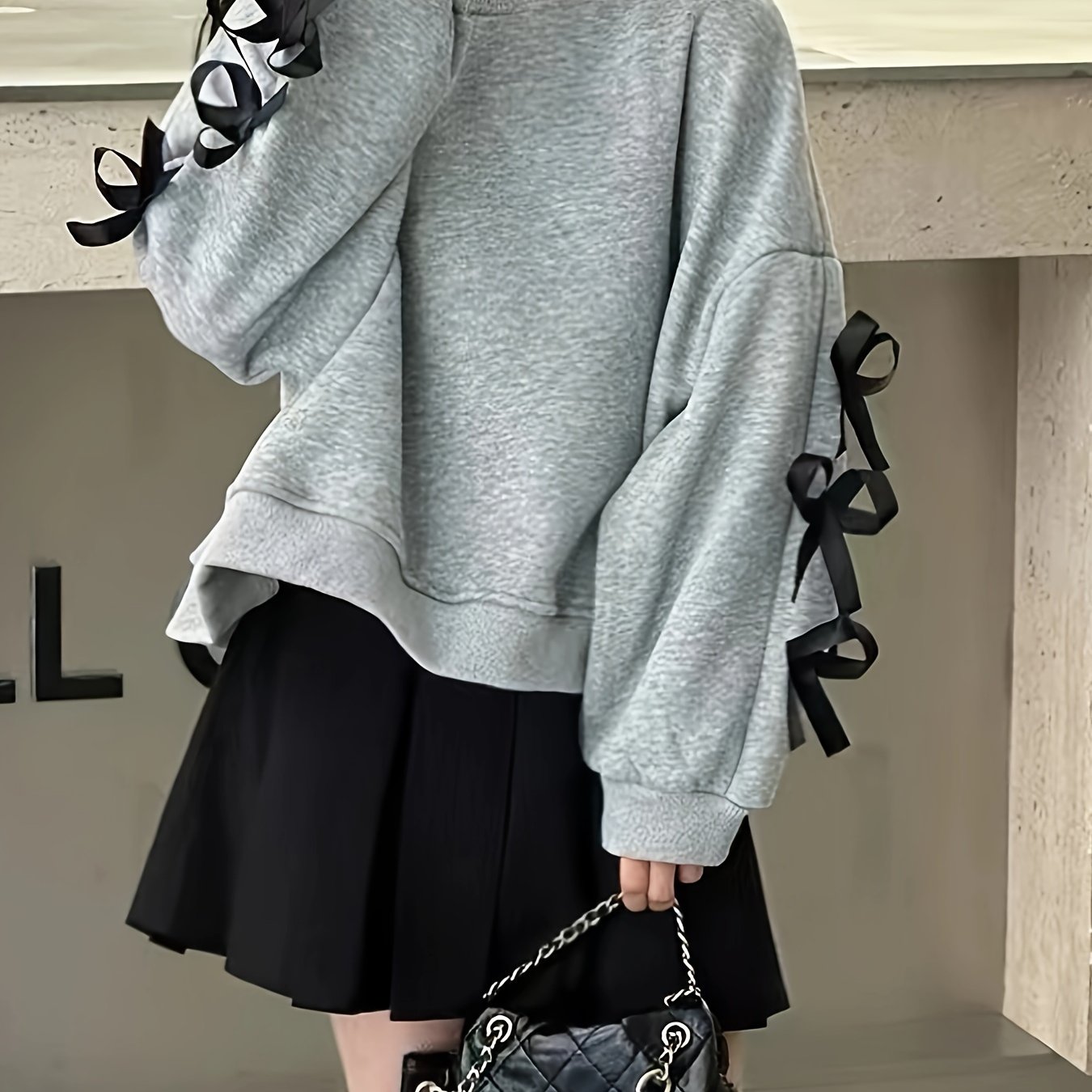 Image of Lined Sweatshirt For Girls, Children's Clothing With Bow, New Thickened Stylish Top For Autumn And Winter, Teenage Girl Clothes