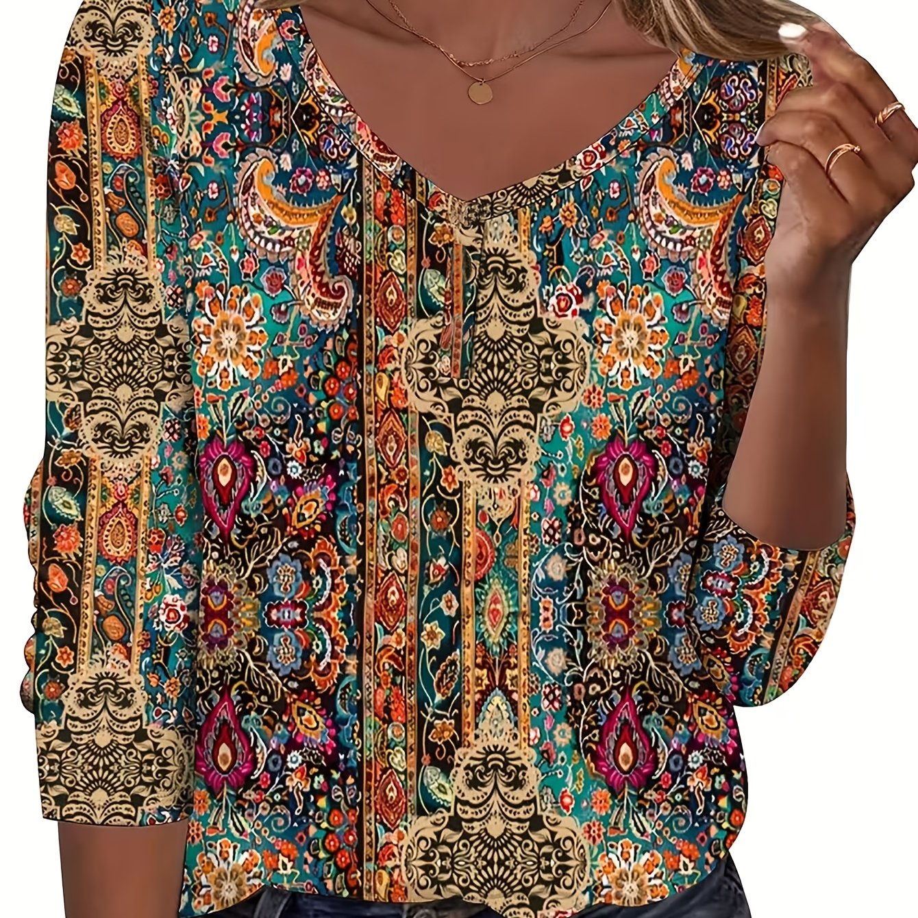 E-shop Damen Bohemian V-Ausschnitt Bluse mit Knopfleiste - Lockerer Schnitt Langarmhemd mit Türkisblau, Orange, Rot, Gold, , Grün, Lila & Weißem Druck,