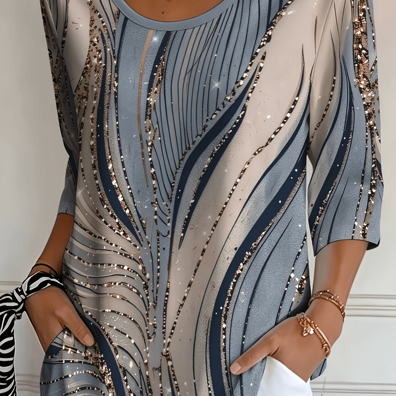 TEMU T-shirt pour femme à imprimé intégral, manches trois- et col en V, avec motif à paillettes ondulées dorées et noires, adapté pour un usage et