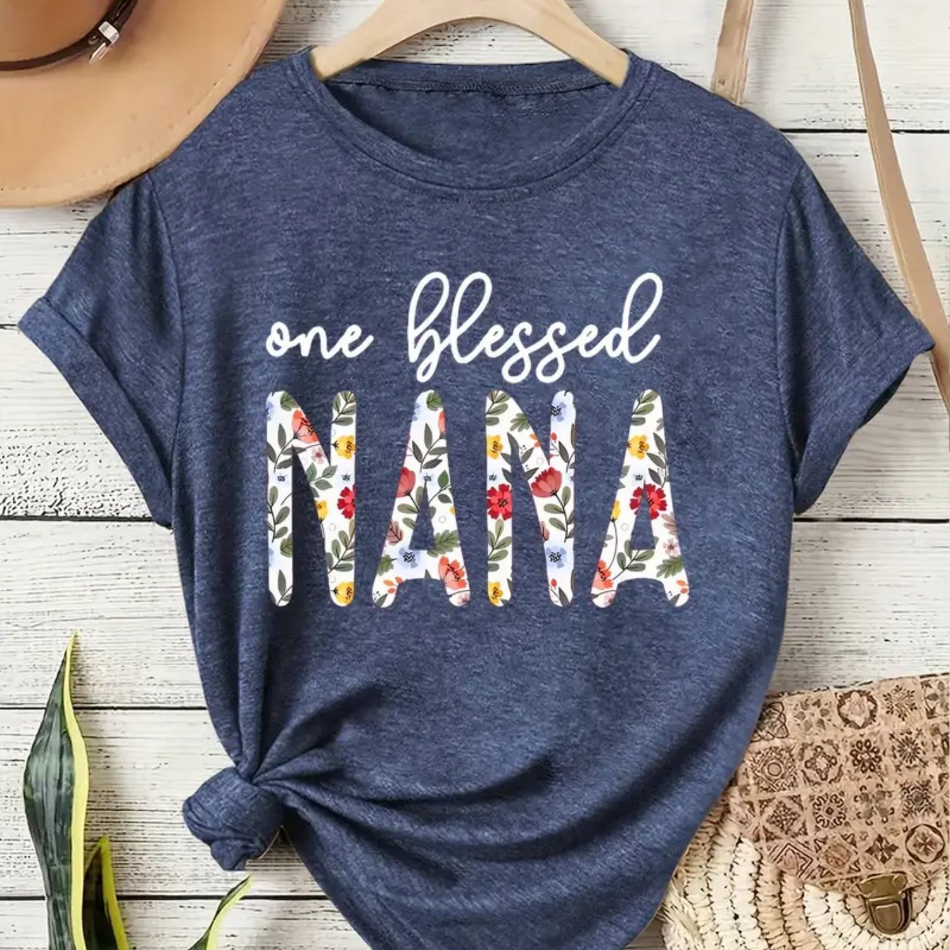 TEMU A Relaxed Women's Short-sleeve Round-neck Shirt With An English Letter Design, Perfect For Casual | | Long-lasting Print