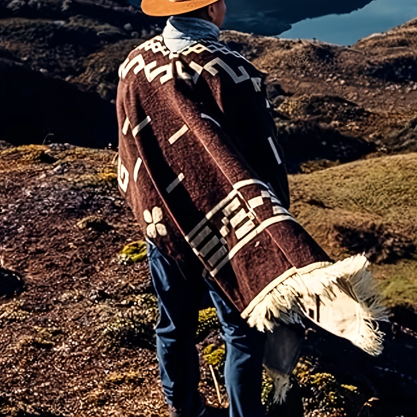 TEMU Original Western Style Cape: Warm For Autumn And Winter, Casual Fashion, Non-elastic, Very Suitable For Outdoor Adventure, Vacation, Shopping,
