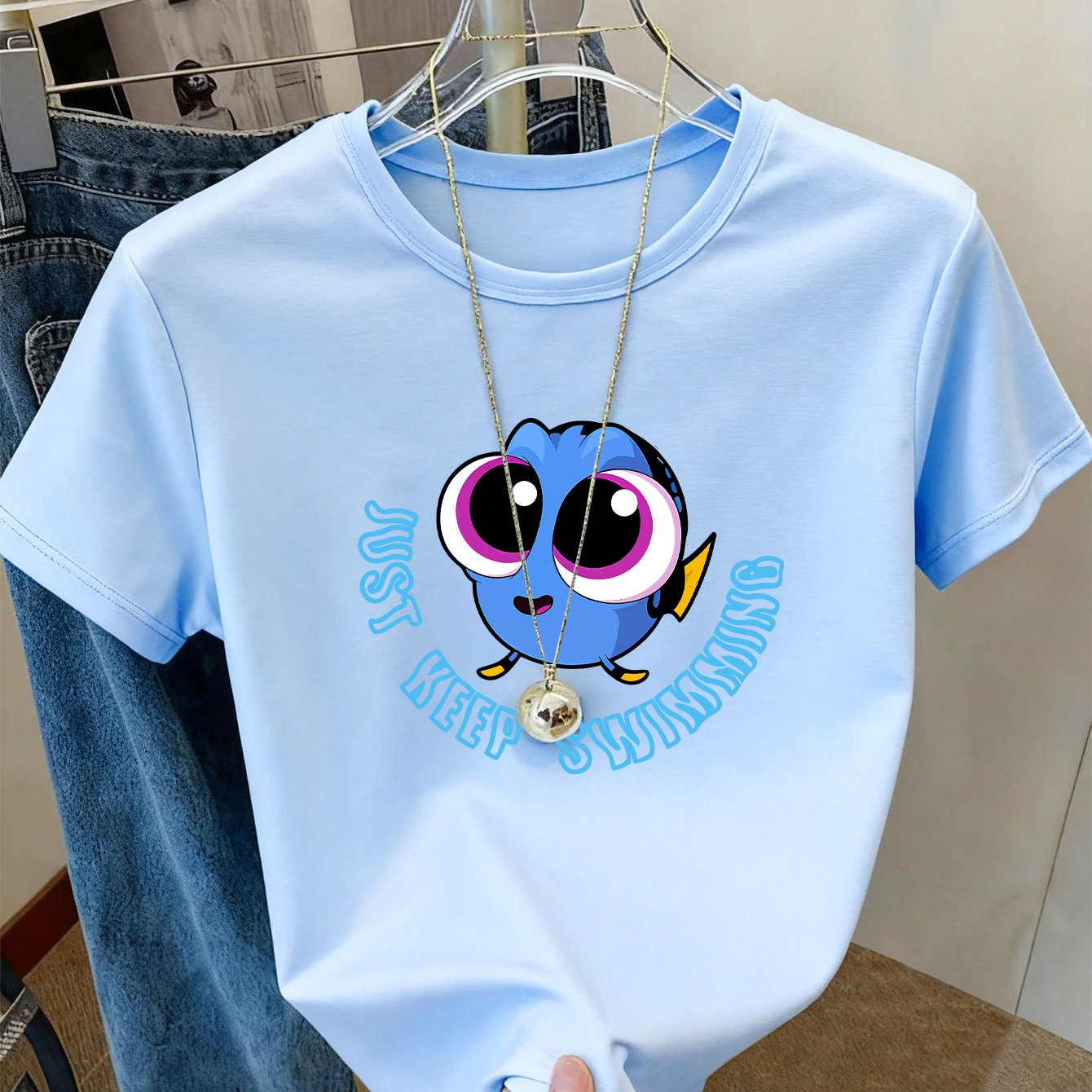 TEMU Walking A , Women's Casual Athletic Short Sleeve T-shirt, Blue Fish Dolly Printed Pattern T-shirt, Elegant Casual , And Fabric With Good