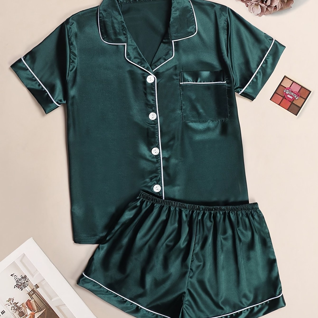 E-shop Damen-Satin-Pyjama-Set - , kurze Ärmel & Shorts mit Knopf vorne, elastischem Bund und dekorativem Saum, zum Verweilen oder Schlafbekleidung,
