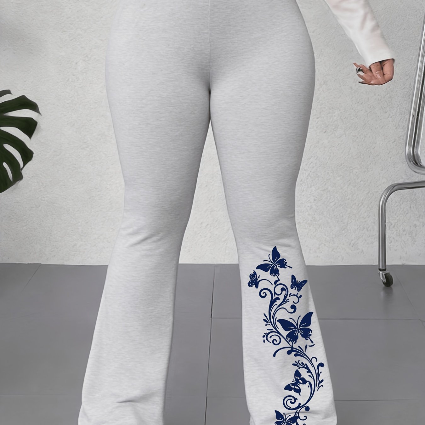 TEMU Plus Size New Women's High-waisted Micro-flared Yoga Pants With And Vine , Black Elastic Fabric, Machine Washable, Versatile For Daily Casual