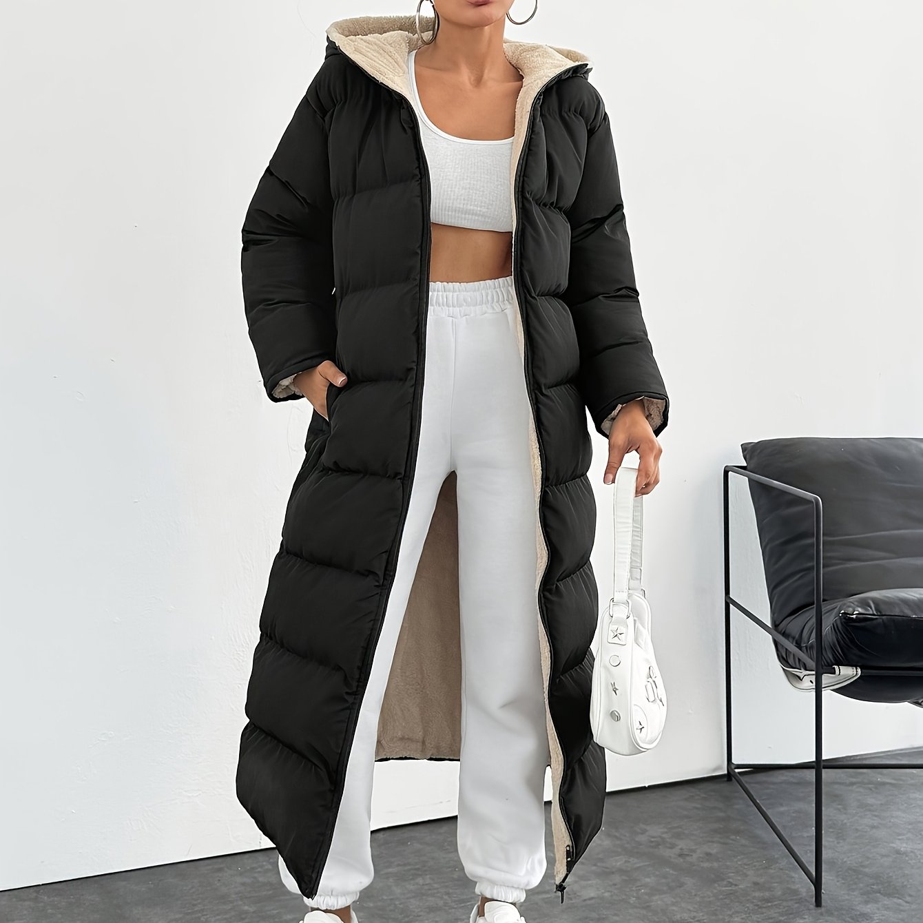 Fashionable And Elegant Thick Coat