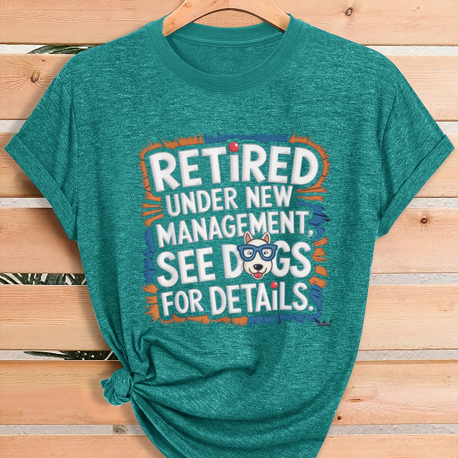 Casual Sports Tee For Women, Featuring A Relaxed Fit And A Graphic That 'under See Dogs For Details'. Fashionable And For Daily Use Exercise
