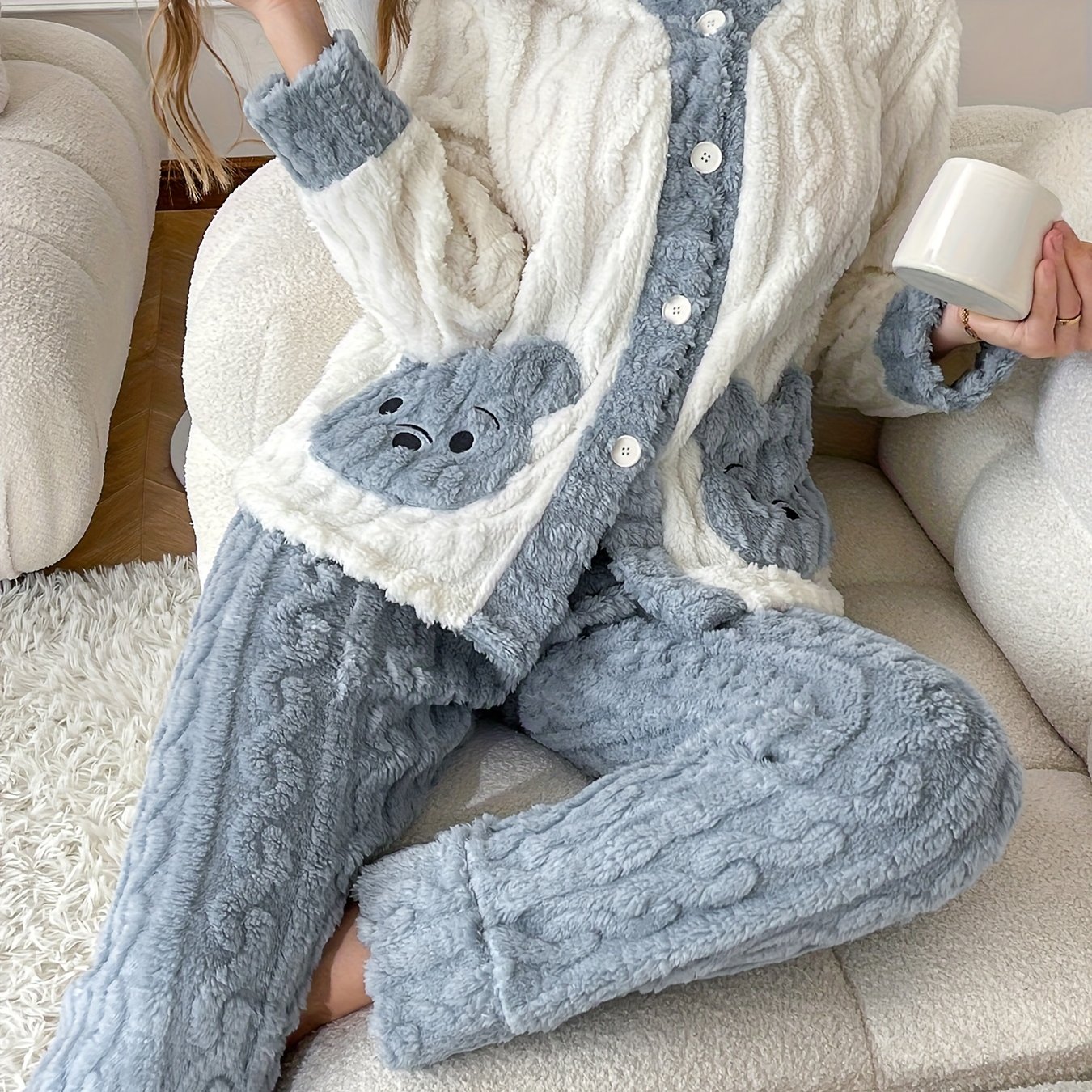 Image of New Autumn/winter Pajama Cardigan Set With Long Sleeves And Long Pants, Embroidered Bear , Warm, Comfortable, Casual, Jacquard, Loose Fit Loungewear, For Teenager,halloween