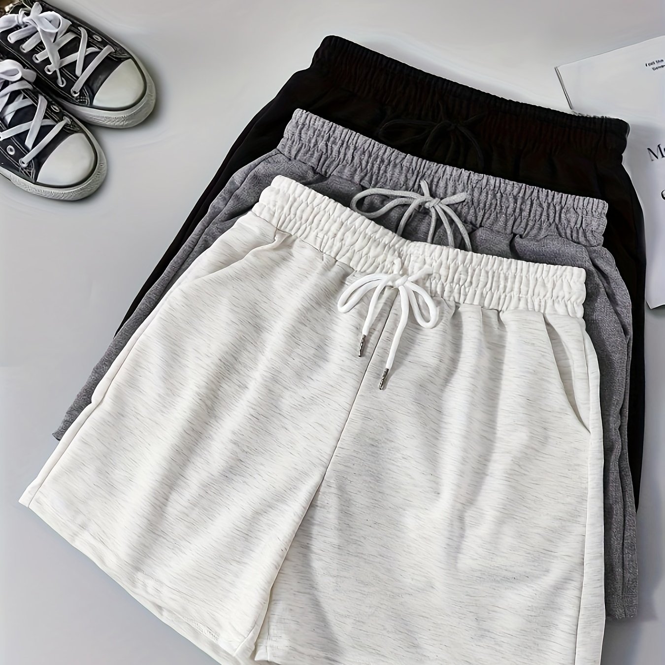 E-shop Druckfreie Dreiteilige Sportshorts mit Kordelzug und Elastischem Bund, Damen-Sportbekleidung