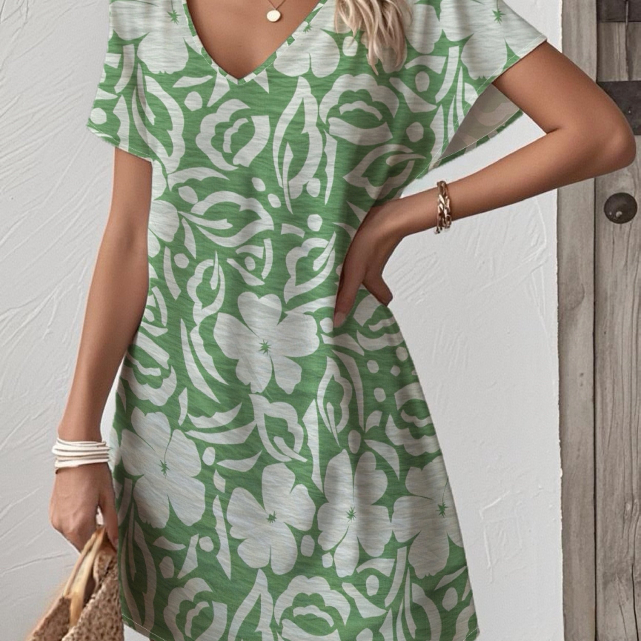 TEMU Women' Floral Print V-neck Dress | Loose-fitting Short-sleeved Casual Tunic Dress For Summer Beach Vacations