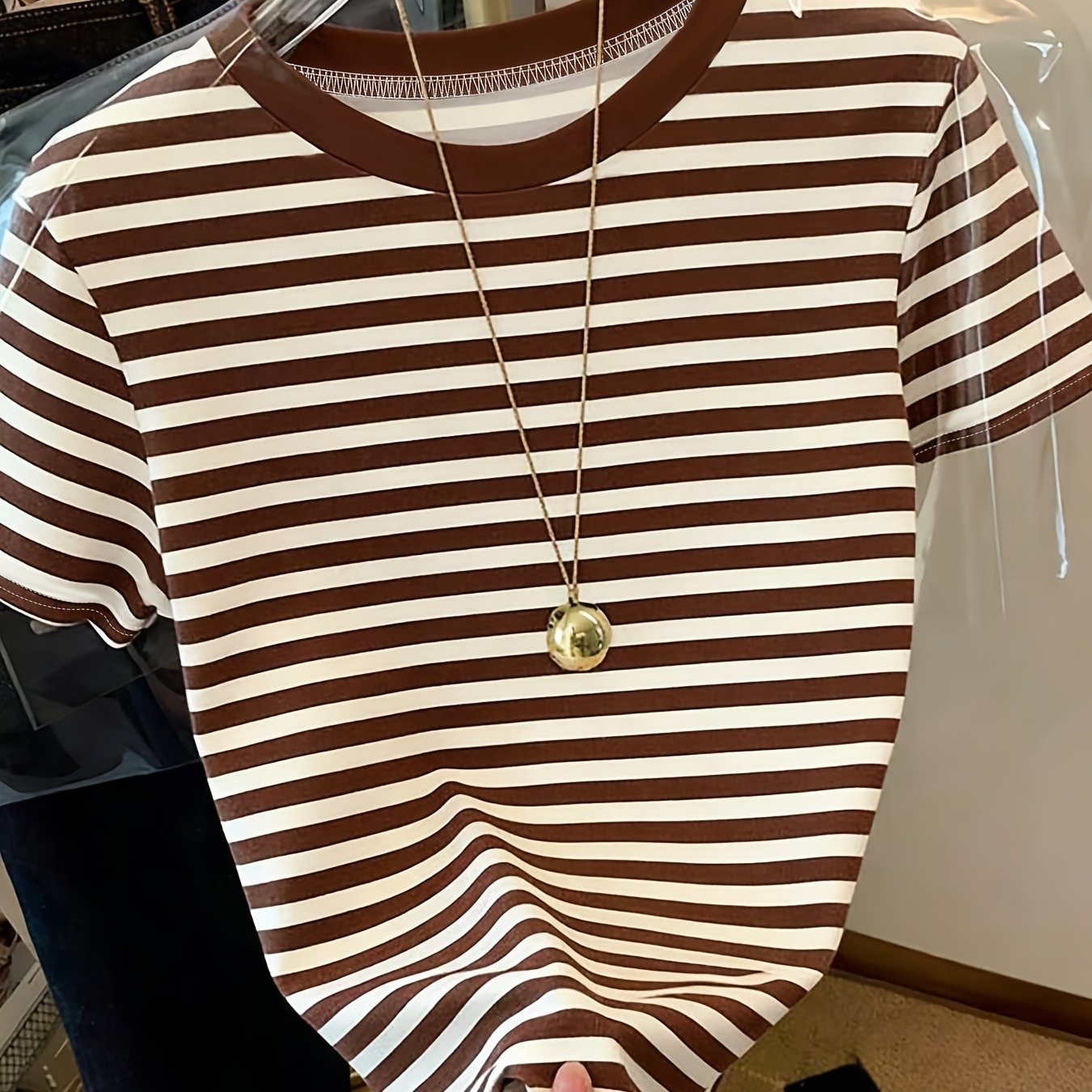 TEMU Women's Brown And White Striped Crew Neck Short Sleeve T-shirt, Slim Fit Casual Versatile Top