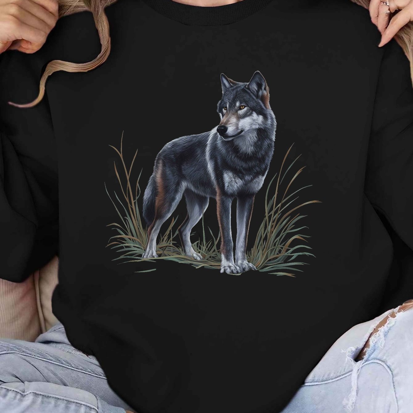 TEMU Realistic Gray Wolf Graphic Print Sweatshirt, Crew Neck Casual Sweatshirt For Fall & Spring, Women's Clothing