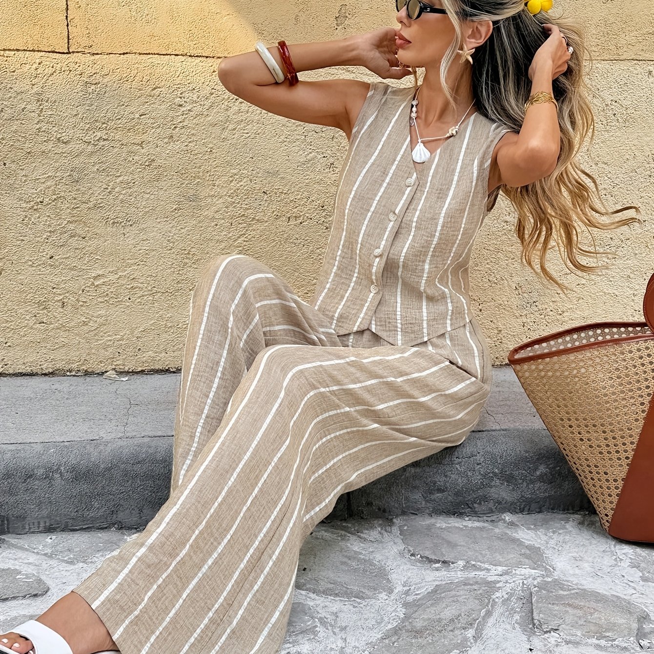 TEMU Women's Elegant Retro Casual Striped Sleeveless Top And Wide-leg Pants Two-piece Set Summer Women's Clothing. Women's Casual Striped Button Vest