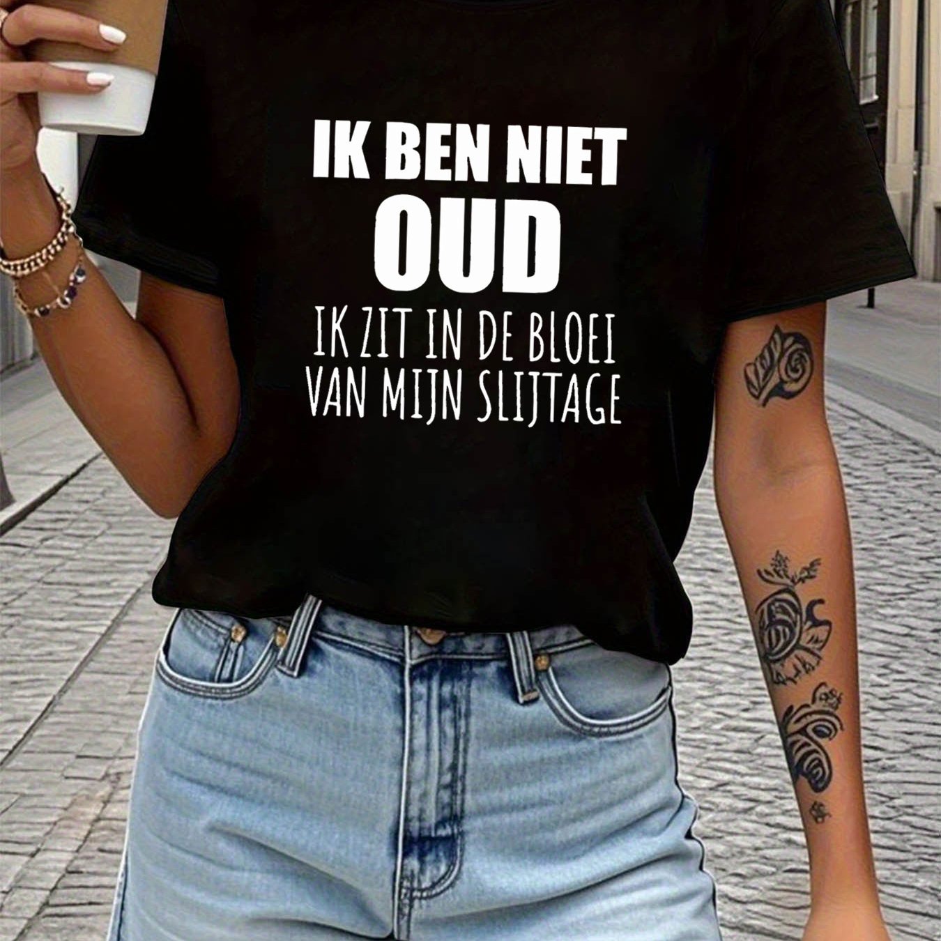 TEMU Grote maten, Dames T-shirt met tekst "IK BEN NIET OUD, IK BEN IN DE BLOEI VAN MIJN " - Casual blouse met korte mouwen en ronde hals, Lente Zomer