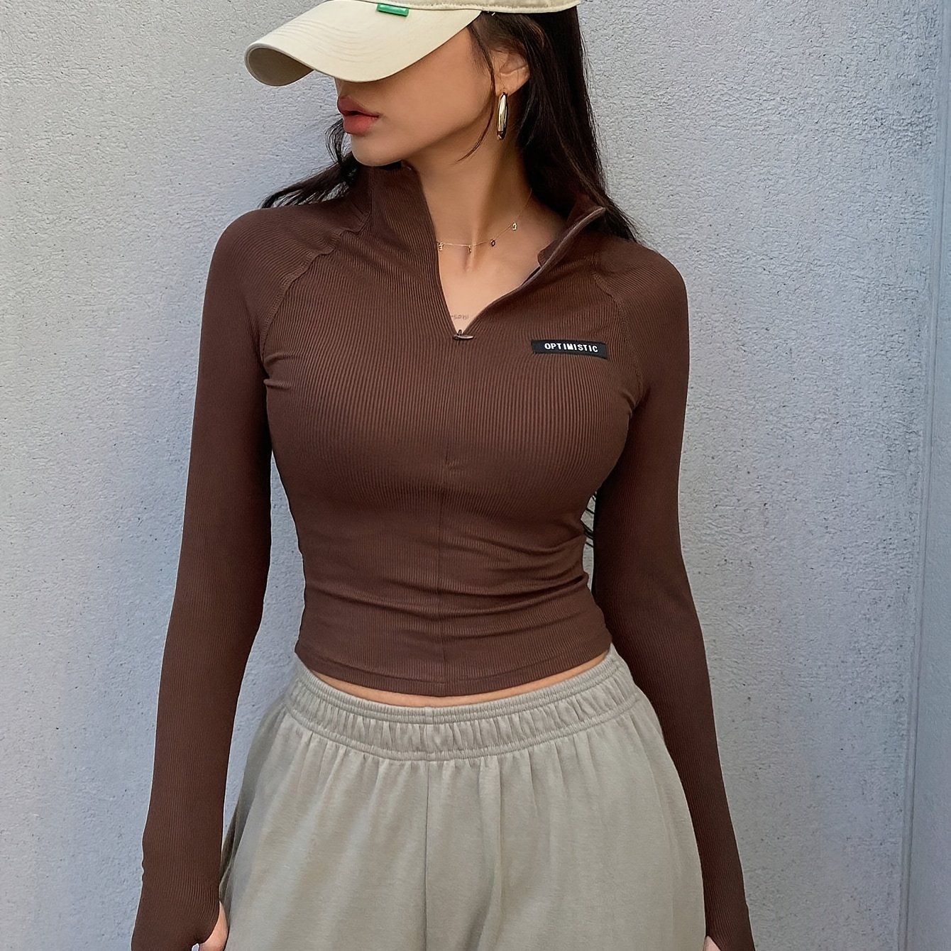 Slim-fit Long-sleeve T-shirt With A Half Zipper For A Stylish Look