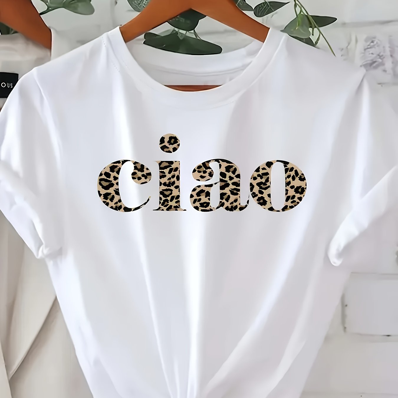 [regular Fit] - Short Sleeve T-shirt - Casual Heart Pattern