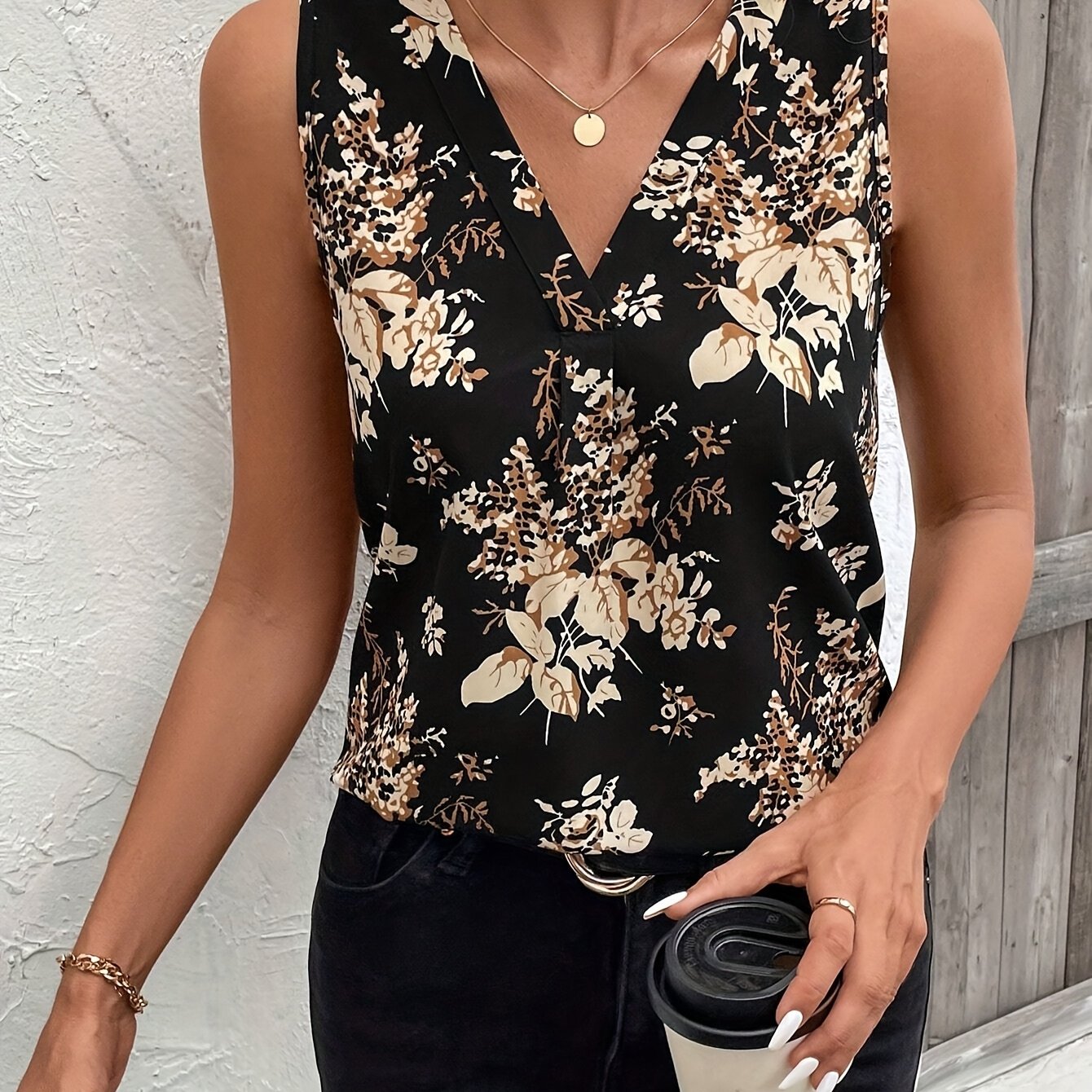 E-shop Elegantes Damen-Shirt mit botanischem Druck, ärmellos, V-Ausschnitt, Slim-Fit