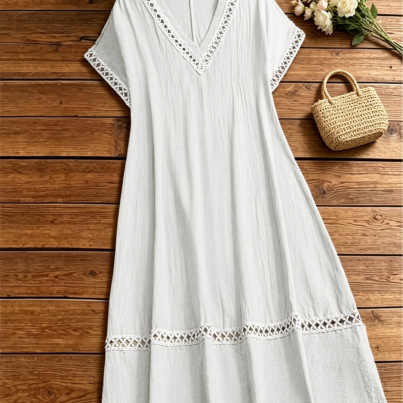 Loose Solid Color V-neck Long Dress With Cut-out Lace Patch Short Sleeves