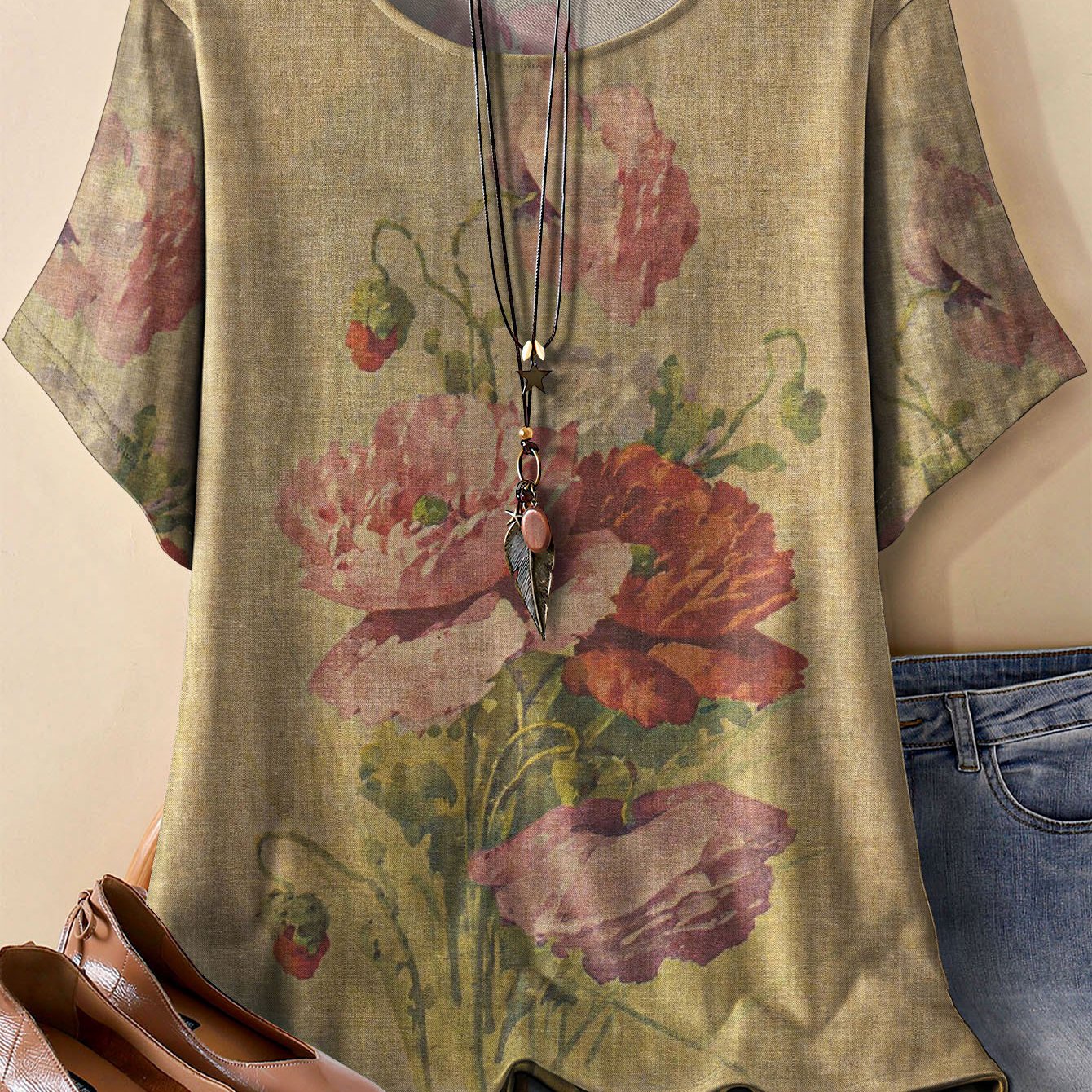 Image of Plus Size - Plus Size - Plus Size Textured Print Floral T-shirt - Casual Short Sleeve Crew Neck Top - Fashionable Comfortable Spring Summer - Women's Trendy Plus Size Clothing