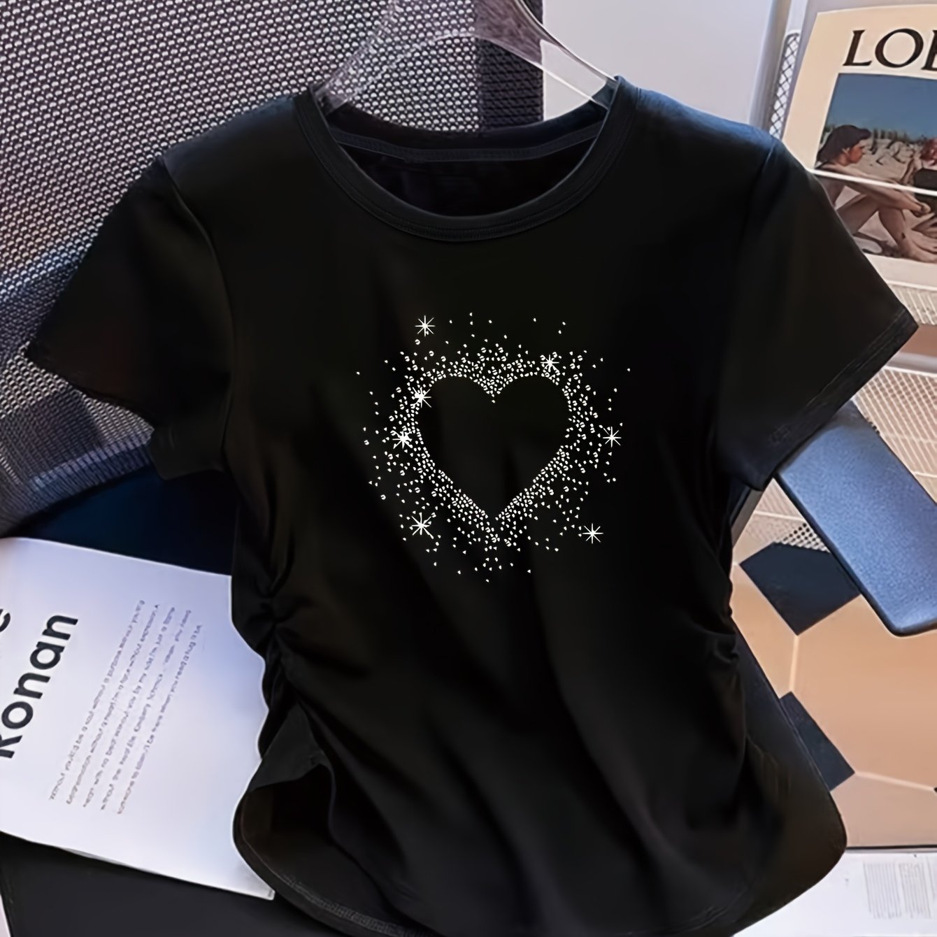 TEMU Camiseta de mujer recién revisada con diseño de cintura que marca la cintura para más delgada. Es elástica, muy adecuada para uso casual y un