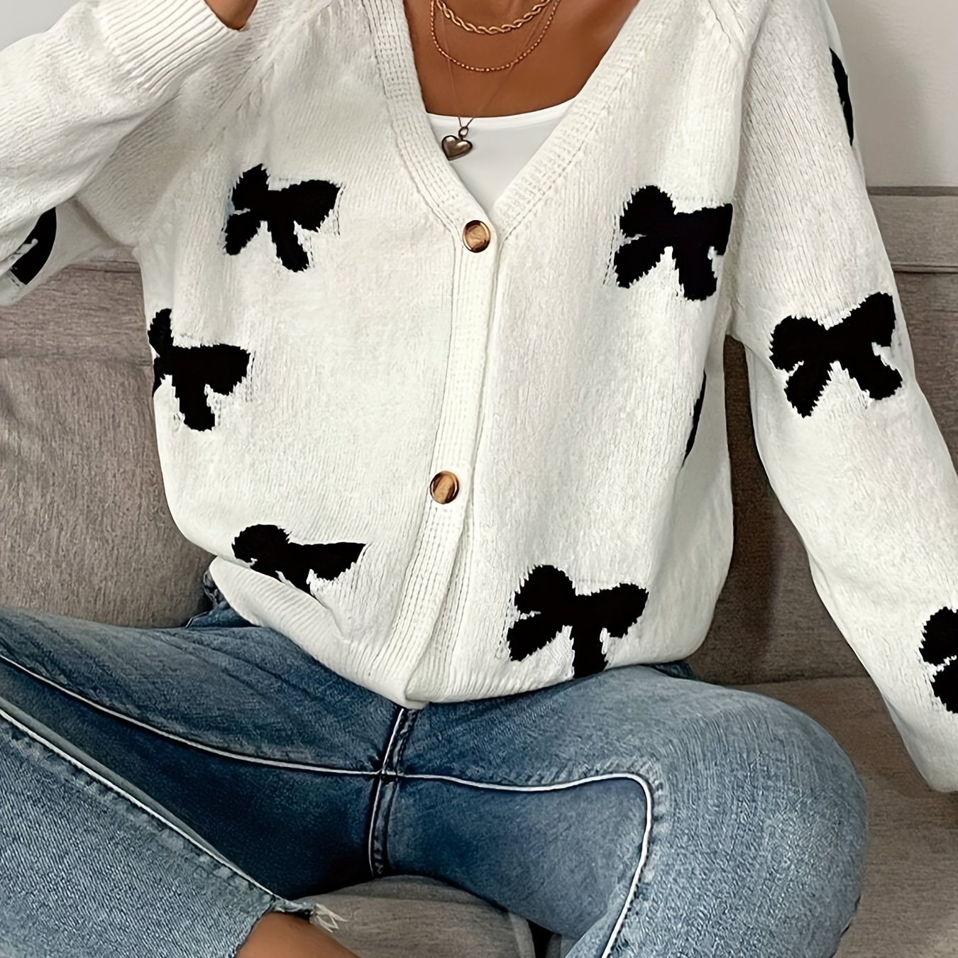 New Women's Fashion Easy Temperament Casual Elegant Daily Bow V-neck Button Long Sleeve Sweater, Spring Autumn Winter Daily Casual Outing Versatile Cardigan