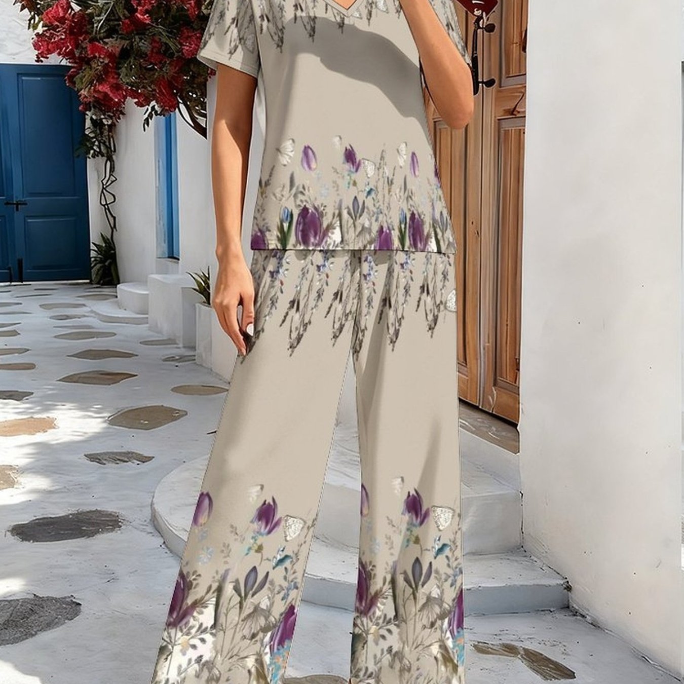 Image of Women's Comfortable, Fashionable, And Elegant V-neck Short Sleeves And Loose Pants With Pattern Print, Suitable For Daily Life, Home, Leisure, Commuting, Shopping, Parties, And Camping