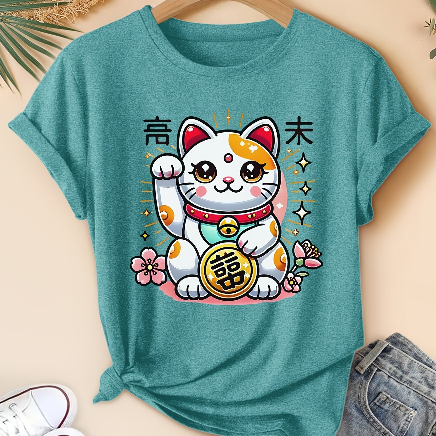 TEMU Ce haut à manches courtes pour femmes présente un thème traditionnel japonais sur le chat. Il met en valeur l'image du chat, que la 'Gao Mo' et