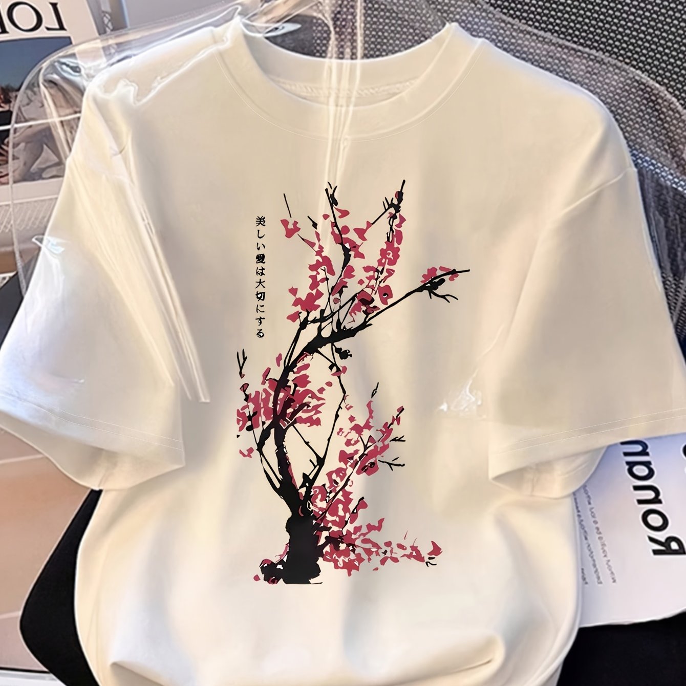 TEMU T-shirt d'été décontracté pour femme avec motif de fleurs de prunier, col rond vintage, style japonais
