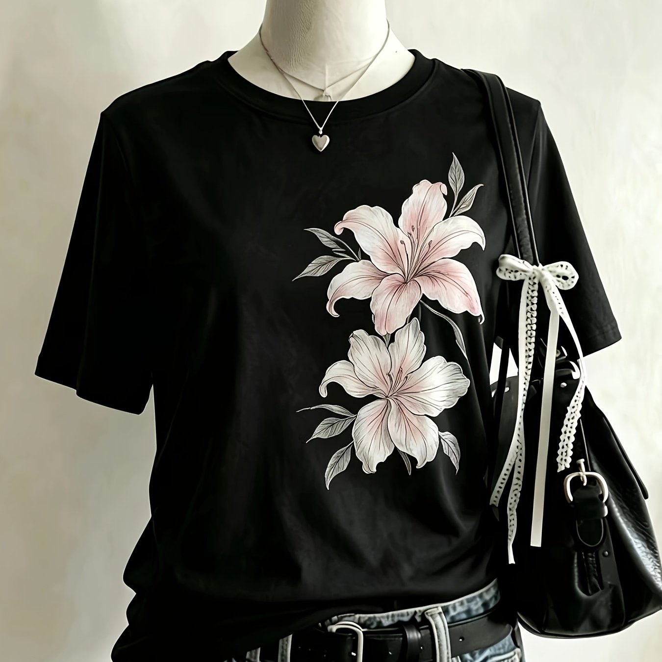 TEMU [2d Printed Designânot Textured] Floral Graphic Tee For Women, Elegant Vintage Flower Art 2d Print Short Sleeve Crew Neck T-shirt, Comfortable,
