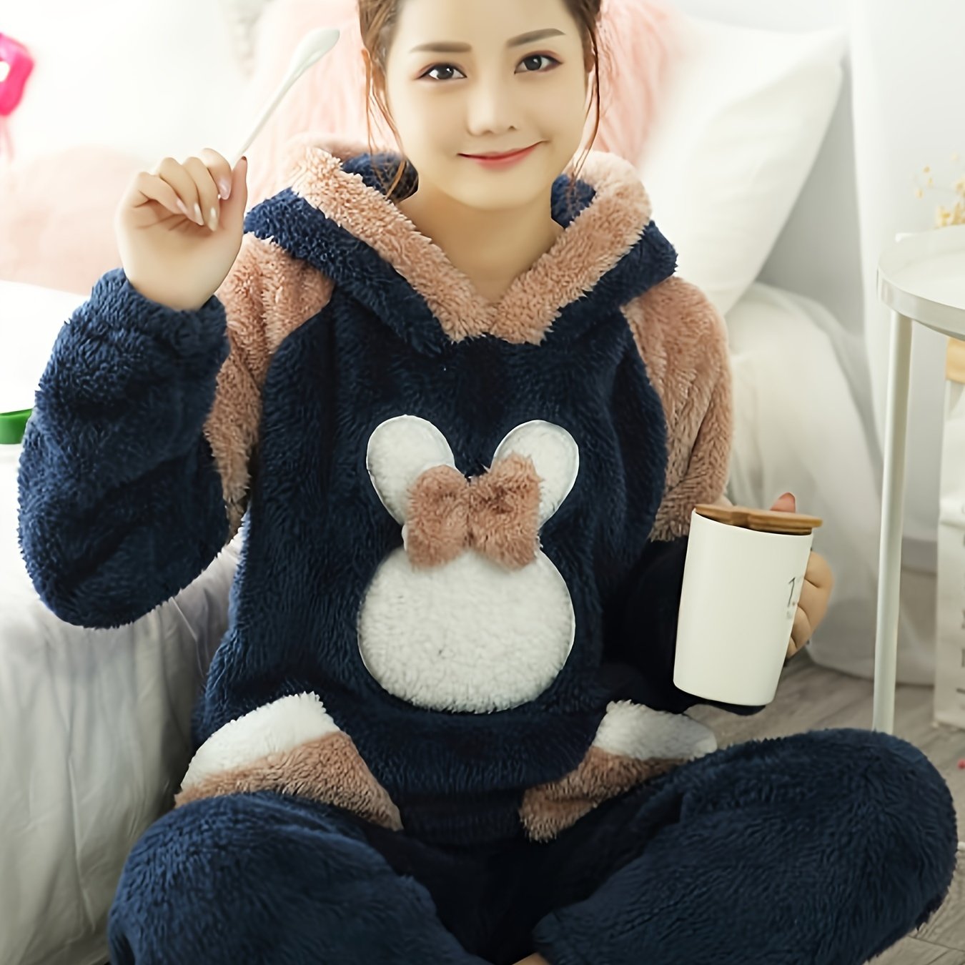 Image of Women's Winter Thickened Coral Fleece New Warm Korean Style Cute Hooded Set