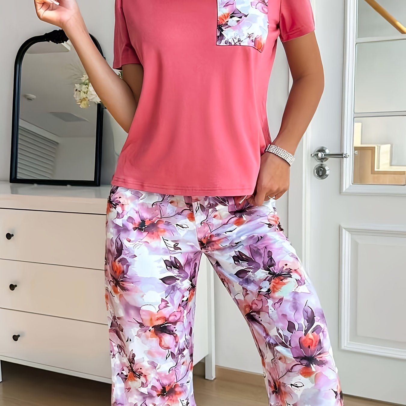 Floral Short Sleeve Women's Casual And 3/4 Pants Pajama Set