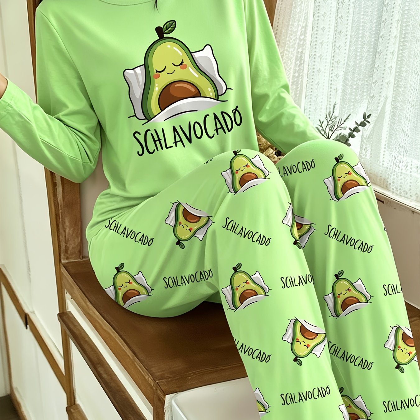 TEMU Lässiges, süßes Damen-Set mit Avocado-Englisch-Print, langen Ärmeln und passender Cartoon-Avocado-Langhose, Winter-Pyjama-Set für Zuhause