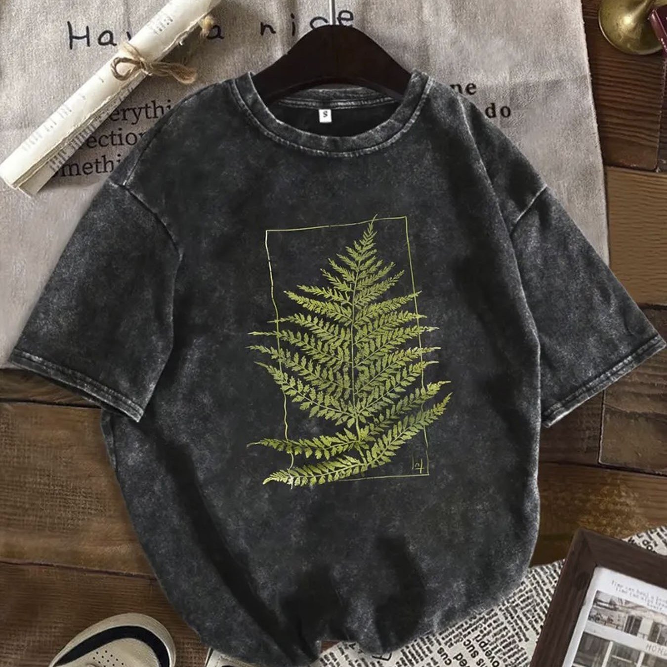 TEMU Women's Trendy Printed Washed T-shirt - 230g Thick, Retro Street Style, Round Neck, Short Sleeves, Machine Washable, Perfect For Spring And