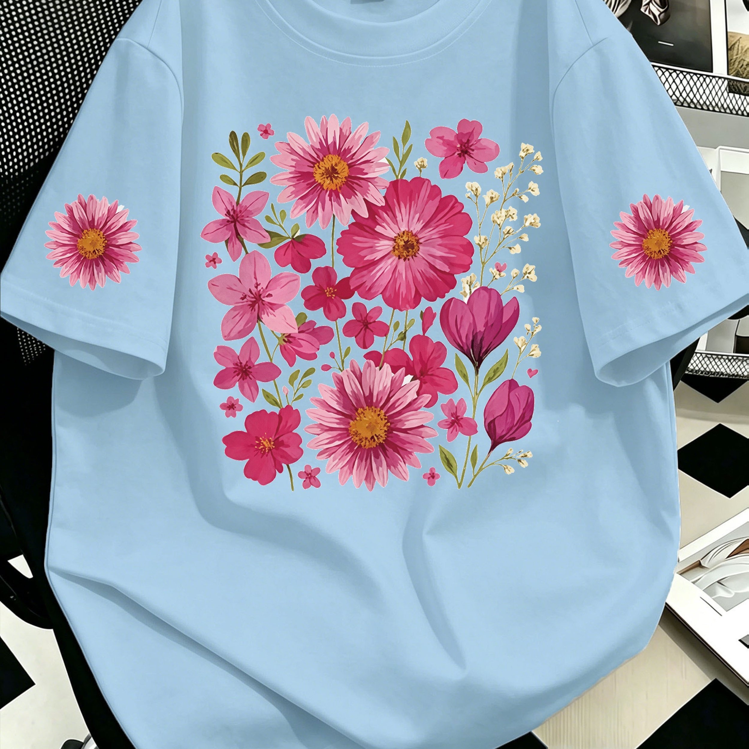 TEMU Plus Size Women's Pink Floral Round Neck T-shirt, Suitable For , New Year Gift, Valentine's Day Gift, Casual Wear, , Festivals, Beach, Parties,