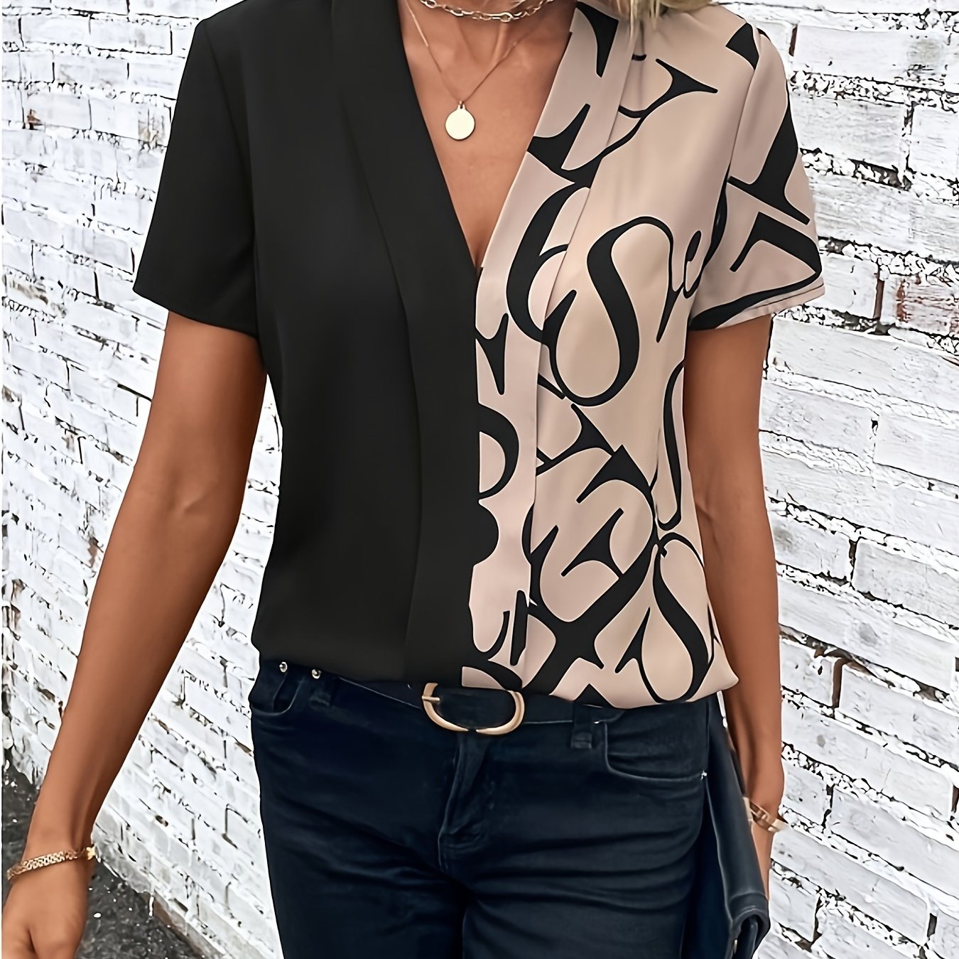 Image of Short-sleeve V-neck Color Matching Shirt Shirt Shirt Color Matching Vintage Style Shirt Printing Stitching Fashion Trend