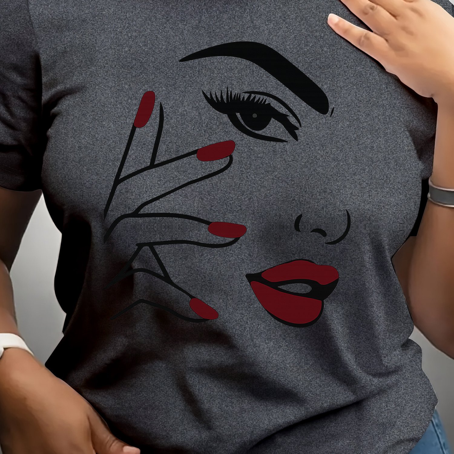 TEMU Hand-painted Half Face Women's T-shirt, Simple Printed Round Neck Top, Spring Autumn Summer Fashion Short Sleeve Daily Outdoor Casual Women's