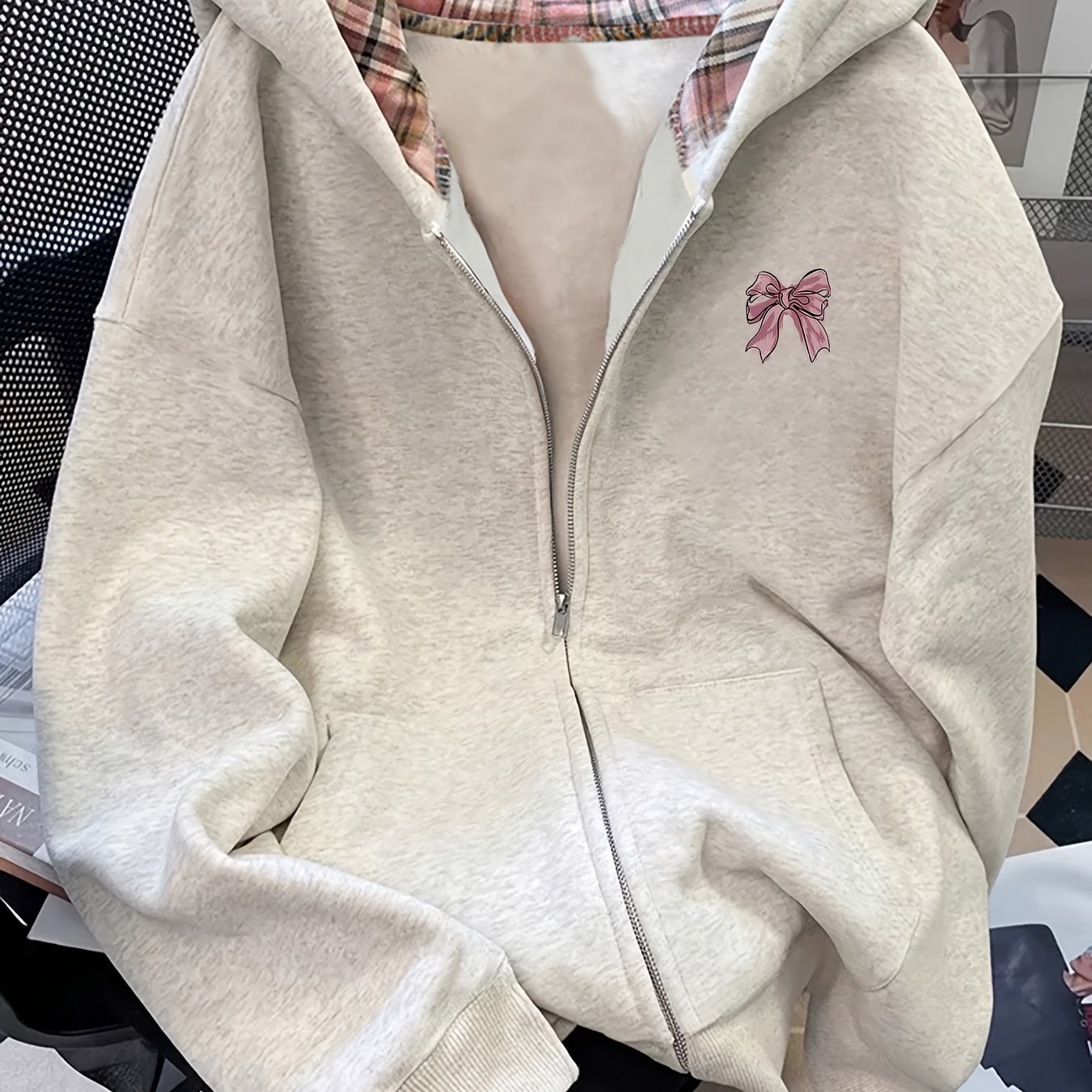 Image of 2025 Fall/winter Style Fun And Sweet Bow Print Long-sleeve Cardigan Hoodie For Women, Hong Style Loose Bf , Versatile And Trendy Fashion Hoodie