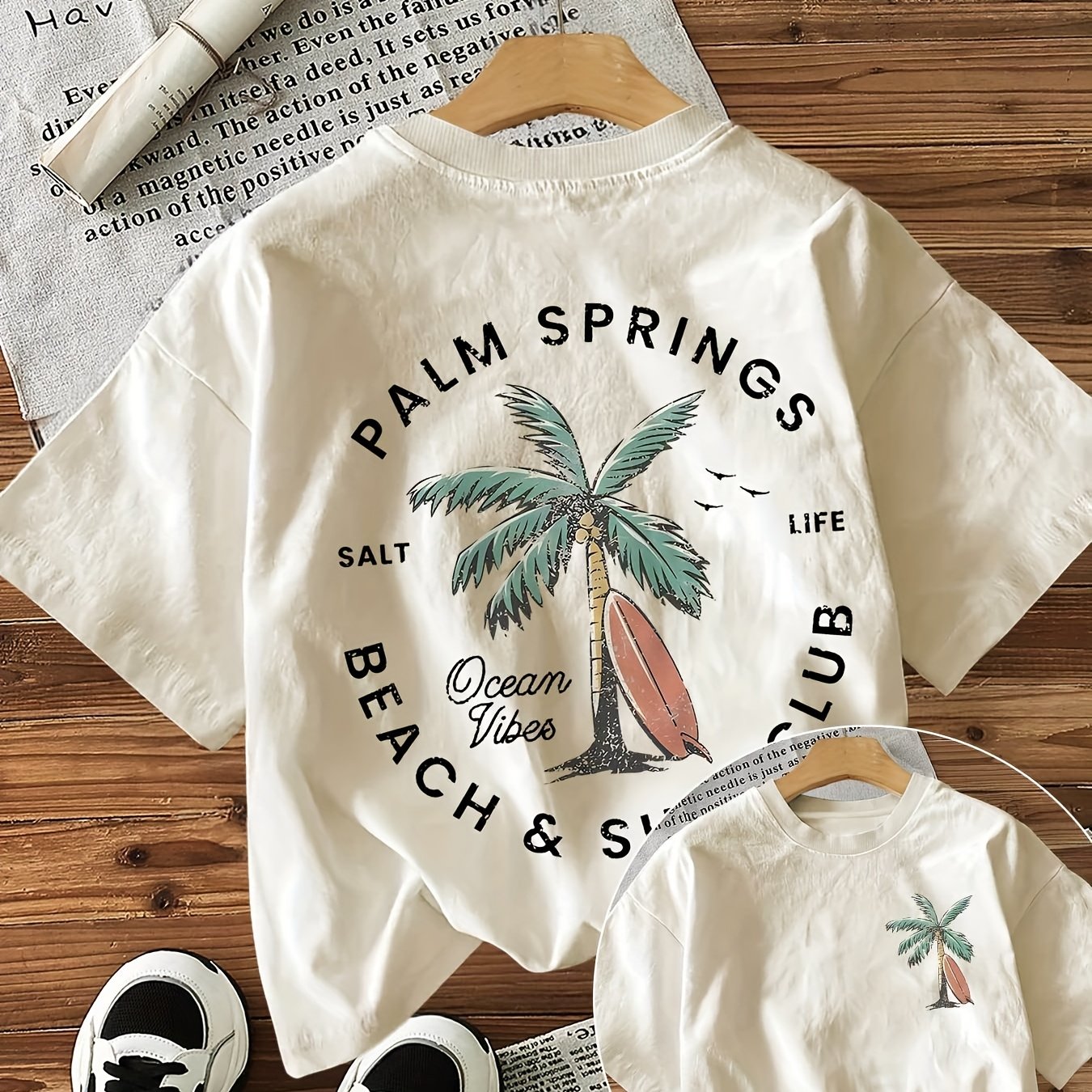 Graphic Print T-shirt, Short Sleeve Crew Neck Casual Top For Summer & Spring, Women's Clothing