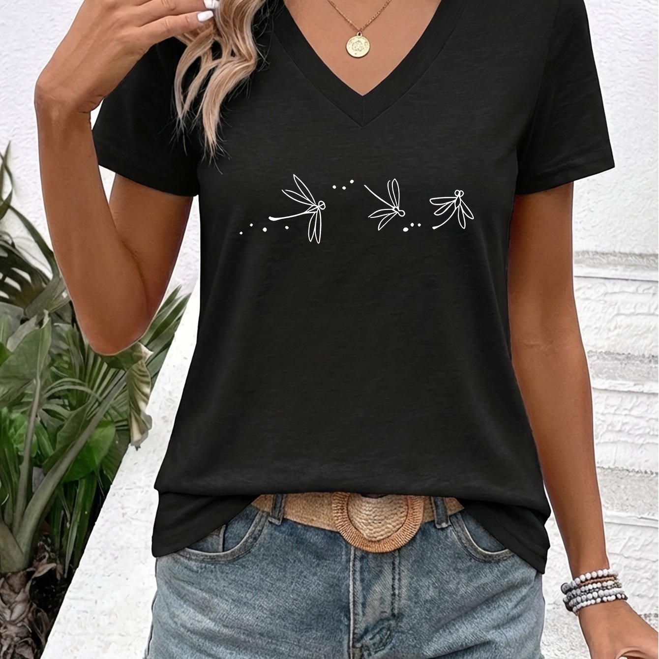 TEMU Women's Summer V-neck Short Sleeve T-shirt | Minimalist Line Dragonfly Print Literary Daily Outing Casual Wear Versatile Top 1377x